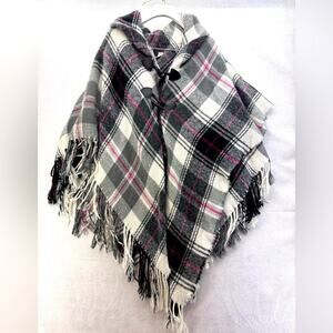 Women’s Sweater Poncho Grey White and Pink Plaid One Size Cato